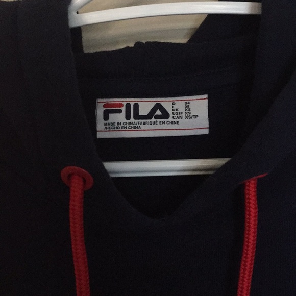 FILA Cropped Hoodie - Picture 3 of 4